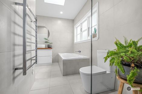 Photo of property in 11 Rossiter Avenue, Waterloo, Lower Hutt, 5011