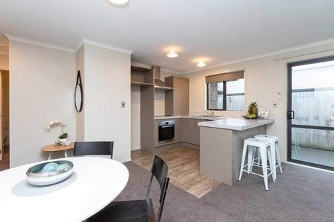 Photo of property in 108u5 Old Farm Road, Hamilton East, Hamilton, 3216