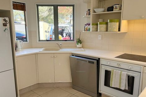 Photo of property in 2/28 Derby Street, St Albans, Christchurch, 8014
