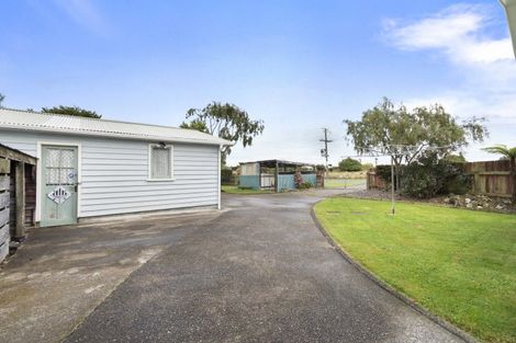 Photo of property in 2 Racecourse Avenue, Marton, 4710