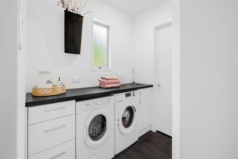 Photo of property in 51 Croziers Road, St Albans, Christchurch, 8052