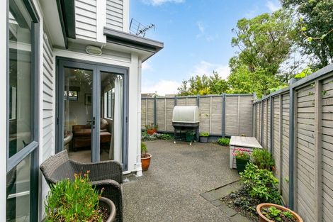 Photo of property in 42b Glamis Avenue, Strathmore Park, Wellington, 6022