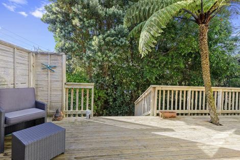 Photo of property in 19b Hicks Close, Whitby, Porirua, 5024