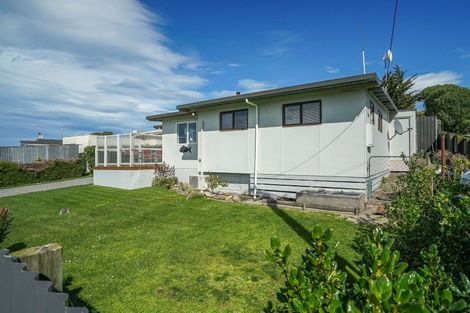 Photo of property in 9 Pegasus Crescent, Motunau, Greta Valley, 7387
