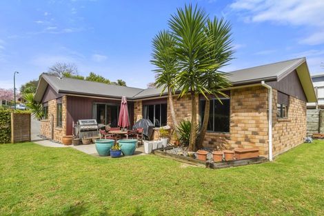 Photo of property in 43 Kinloch Drive, Bethlehem, Tauranga, 3110
