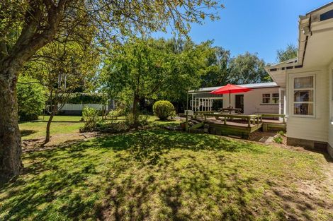 Photo of property in 1 Trent Street, Rongotea, 4476