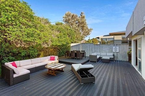 Photo of property in 93 Marine Parade, Paraparaumu Beach, Paraparaumu, 5032