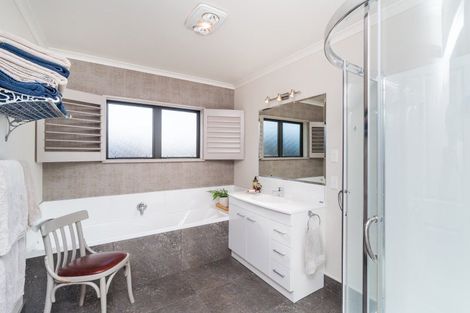 Photo of property in 4 Northfeild Rise, Feilding, 4702