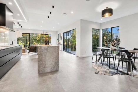 Photo of property in 22 Pukeko Road, Hobsonville, 0616