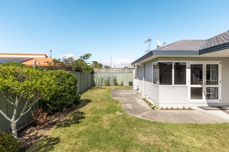 Photo of property in 3 Dules Walk, Taradale, Napier, 4112