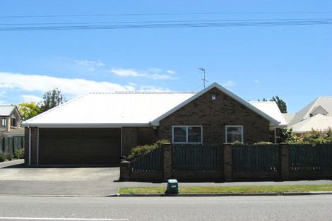 Photo of property in 139a Avonhead Road, Avonhead, Christchurch, 8042