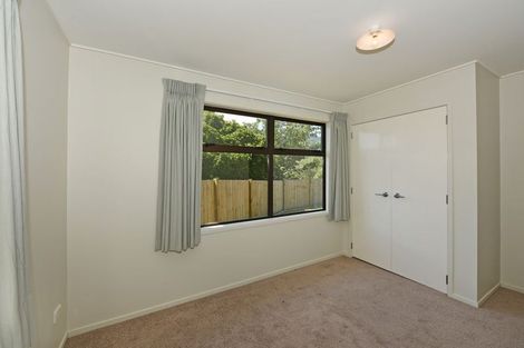 Photo of property in 43 August Street, Stokes Valley, Lower Hutt, 5019