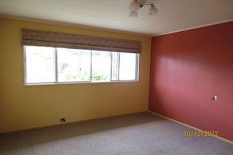 Photo of property in 1f1-a Sequoia Place, Maoribank, Upper Hutt, 5018