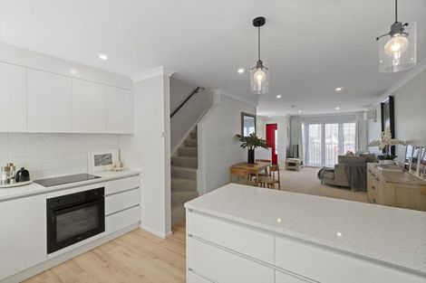 Photo of property in 1/97b Mokoia Road, Birkenhead, Auckland, 0626