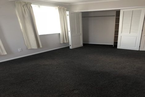 Photo of property in 30 Palmer Crescent, Silverstream, Upper Hutt, 5019