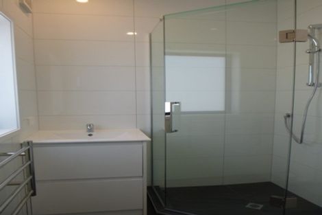 Photo of property in 21b Chippendale Crescent, Birkdale, Auckland, 0626