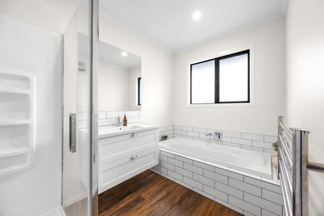 Photo of property in 10 Mills Road, Marshland, Christchurch, 8051