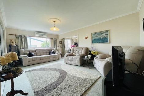 Photo of property in 146 Gloucester Street, Taradale, Napier, 4112