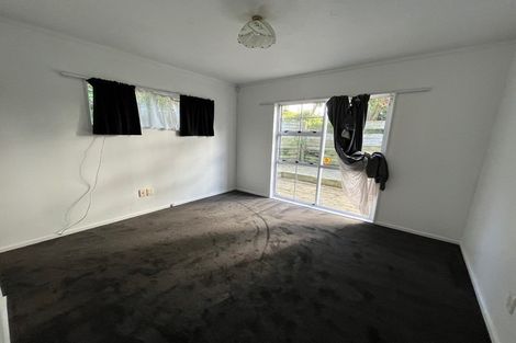 Photo of property in 53 Bassett Road, Johnsonville, Wellington, 6037