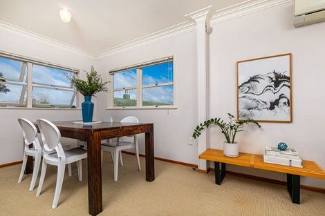 Photo of property in 25 Alamein Avenue, Belmont, Auckland, 0622
