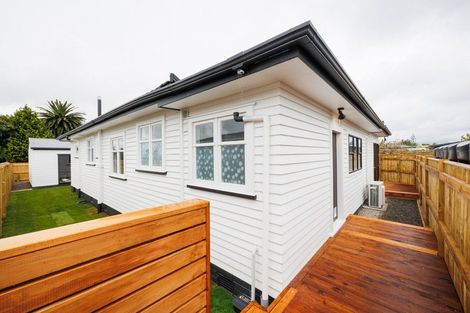 Photo of property in 6 Belvedere Crescent, Takaro, Palmerston North, 4412