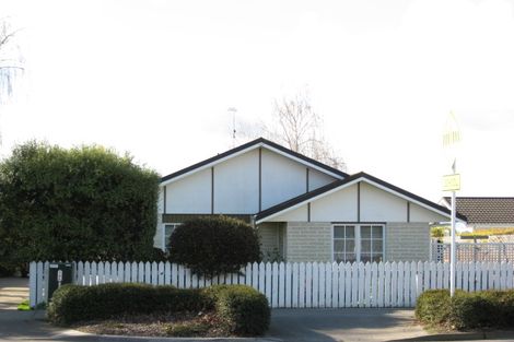 Photo of property in 1/131 Te Mata Road, Havelock North, 4130