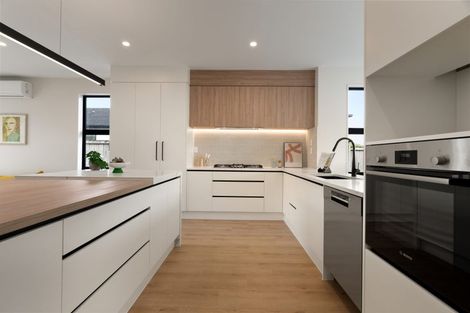 Photo of property in 24 Josh Road, Huapai, Kumeu, 0810