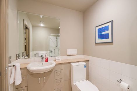 Photo of property in Lake Street Apartments, 10/8 Lake Street, Queenstown, 9300