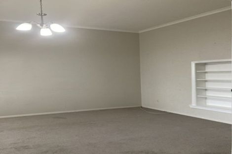 Photo of property in 11 Rua Street, Lyall Bay, Wellington, 6022