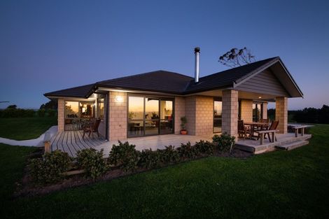 Photo of property in 268 Halcombe Road, Feilding, 4775