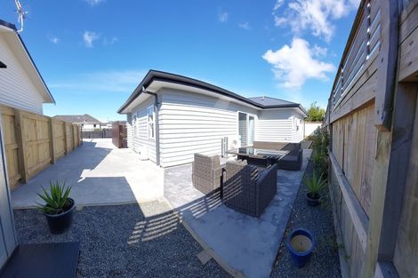 Photo of property in 6a Elm Street, Ebdentown, Upper Hutt, 5018