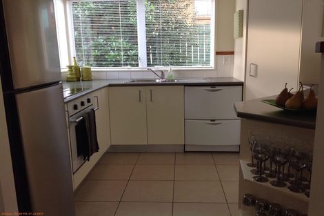 Photo of property in 299a Great North Road, Henderson, Auckland, 0612