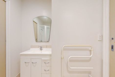 Photo of property in Renwick Apartments, 99u7 Dixon Street, Te Aro, Wellington, 6011