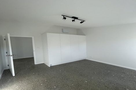 Photo of property in 21a Garton Drive, Massey, Auckland, 0614