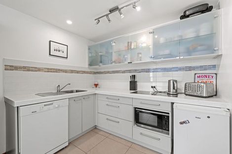 Photo of property in 80 Major Aitken Drive, Huntsbury, Christchurch, 8022