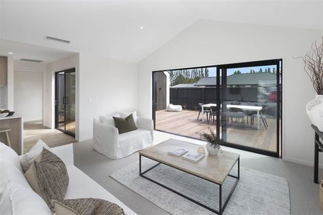 Photo of property in 28 Oakmill Drive, Casebrook, Christchurch, 8051