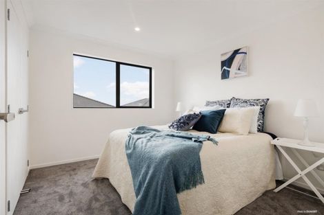 Photo of property in 69 Drumbuoy Drive, Flat Bush, Auckland, 2019