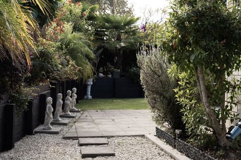 Photo of property in 2 Ballintoy Park Drive, Welcome Bay, Tauranga, 3175