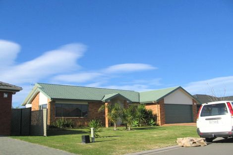 Photo of property in 9 Flemington Place, Taradale, Napier, 4112