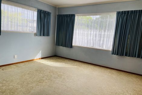 Photo of property in 24 Royal Road, Massey, Auckland, 0614