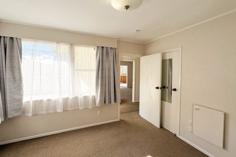 Photo of property in 1 Holmes Grove, Naenae, Lower Hutt, 5011