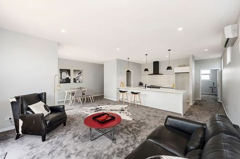 Photo of property in 25b Shrule Place, Huntington, Hamilton, 3210