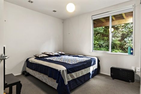 Photo of property in 9/2 Onslow Road, Khandallah, Wellington, 6035