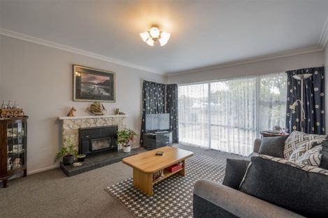 Photo of property in 19 Heather Street, Levin, 5510