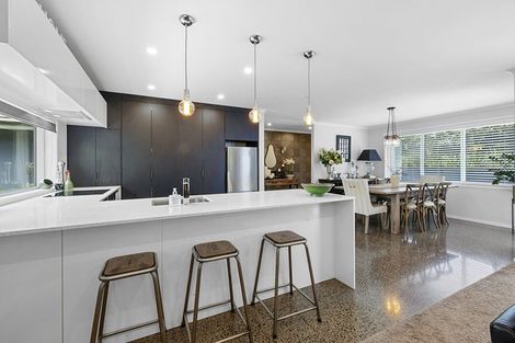 Photo of property in 83a Young Street, New Plymouth, 4310