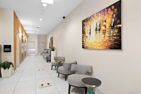 Photo of property in 402/17 Osterley Way, Manukau, Auckland, 2104