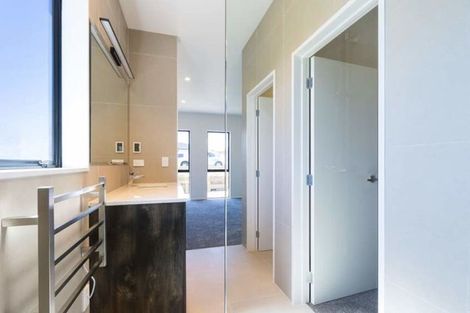 Photo of property in 27 Kauri Drive, Waiuku, 2123