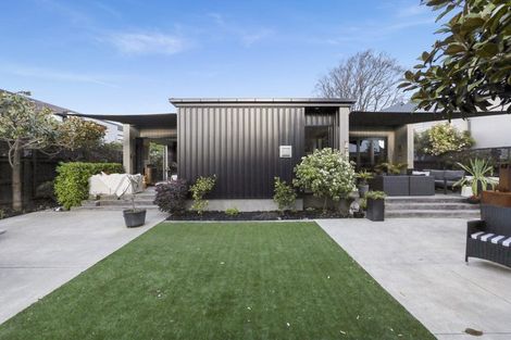 Photo of property in 34 Fendalton Road, Fendalton, Christchurch, 8014