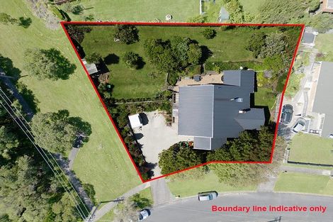Photo of property in 13 Porter Crescent, Helensville, 0800