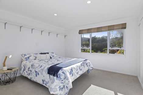 Photo of property in 18 Millwood Place, Silverstream, Upper Hutt, 5019